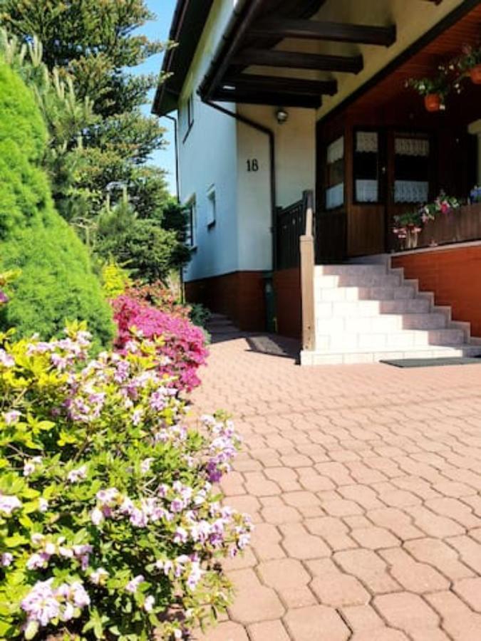 Pokój w Warszawie-Wawer Varsóvia Exterior foto